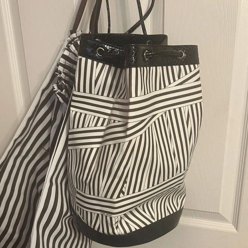 Henri Bendel Bucket bag backpack canvas&snakeskinbag